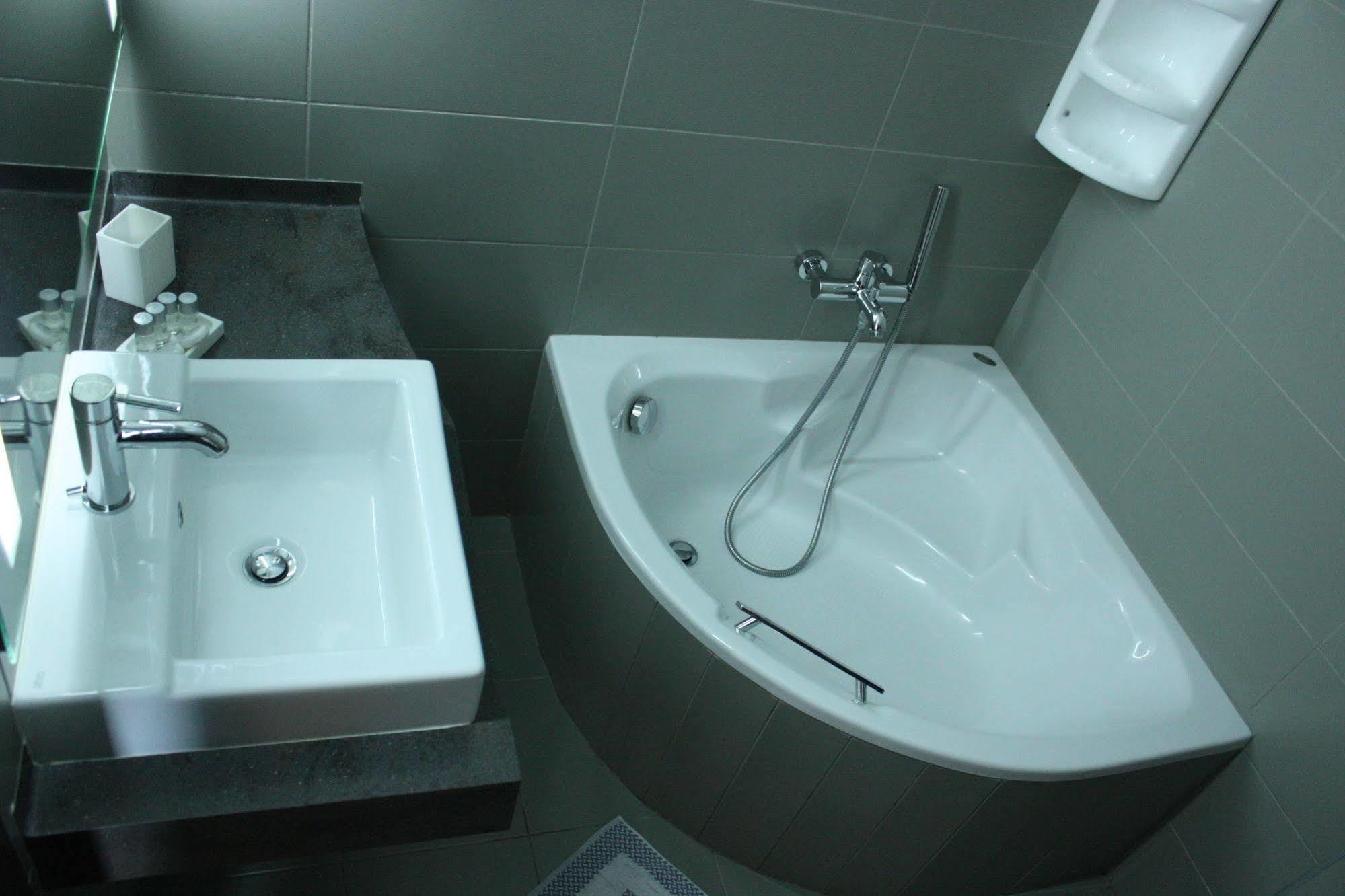 Hotel Cariatis Nea Kallikrateia Ngoại thất bức ảnh